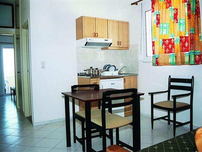 Mary Beach Apartments Frangokásztelo Kültér fotó